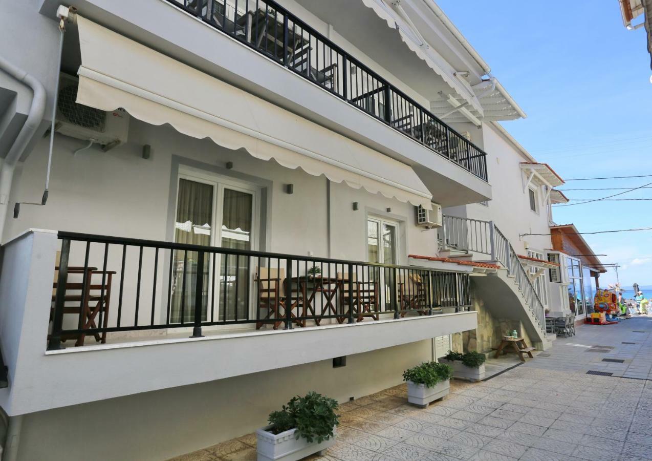 Eleni Rooms Pefkohori Exterior foto